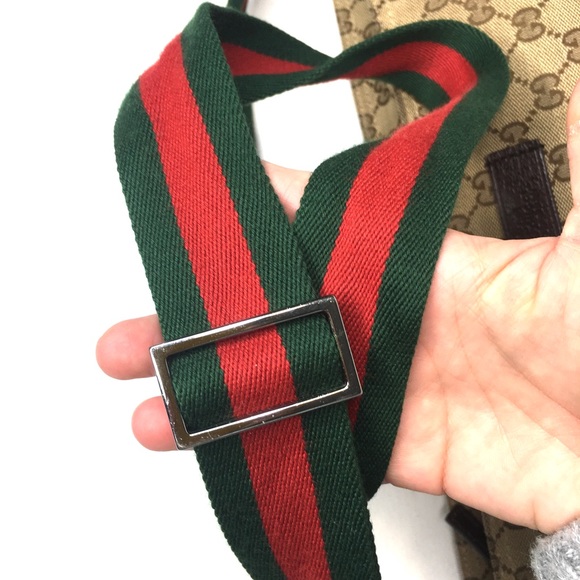 Authentic Gucci unisex messenger bag - Picture 11 of 16